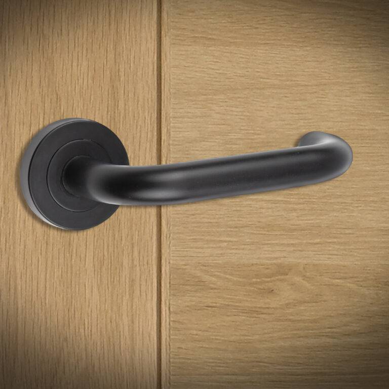 Curone Fire Door Handle Pack Matt Black with 75mm Latch