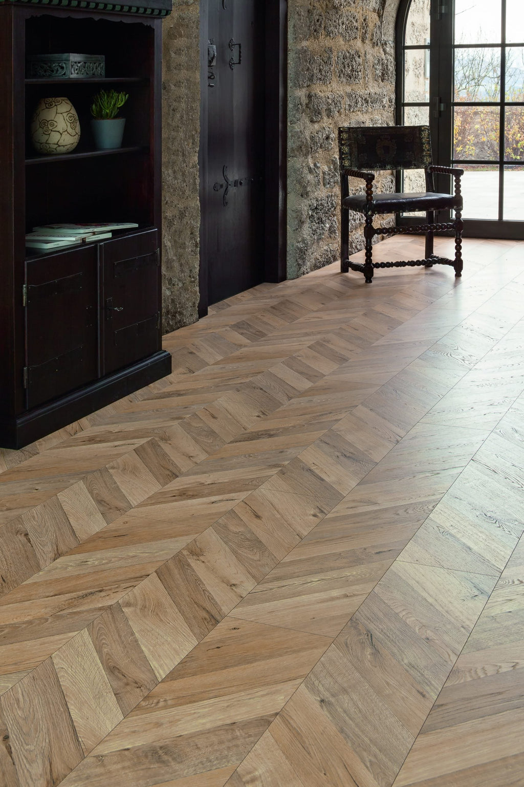 Kaindl FISHbone Oak Fortress Rochesta Natural Touch 8mm Laminate Flooring