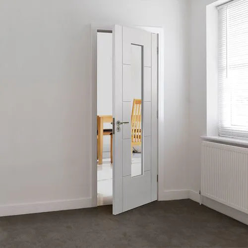 Liberty Emral Fully Finished White 1 Light Glass Internal Door